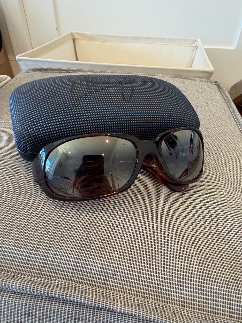 Maui Jim Tortoiseshell Frame Sunglasses with Brown Gradient Lenses